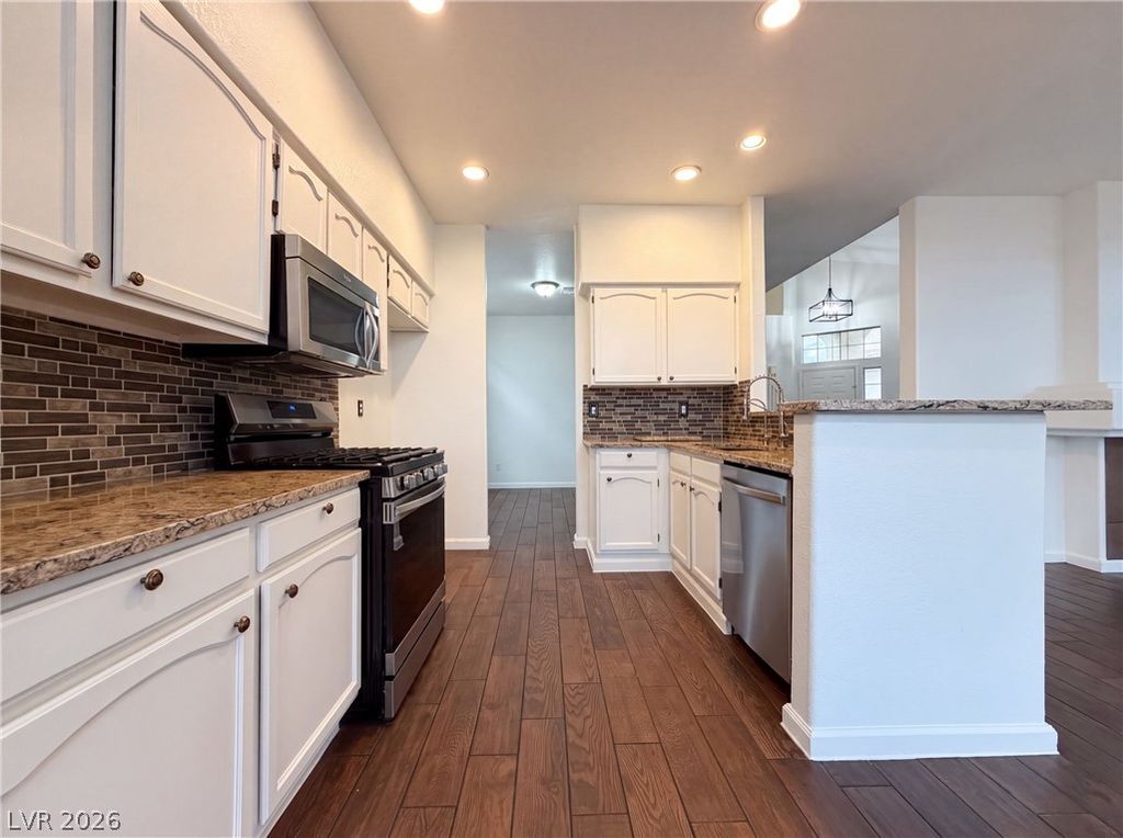 7504 Holloran Court, Las Vegas, NV 89128 — photo 2