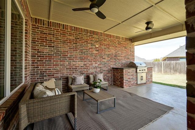 4305 NW 153rd Street, Edmond, OK 73013