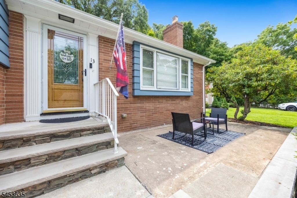 13 East St, Wanaque Boro, NJ 07465 — photo 4