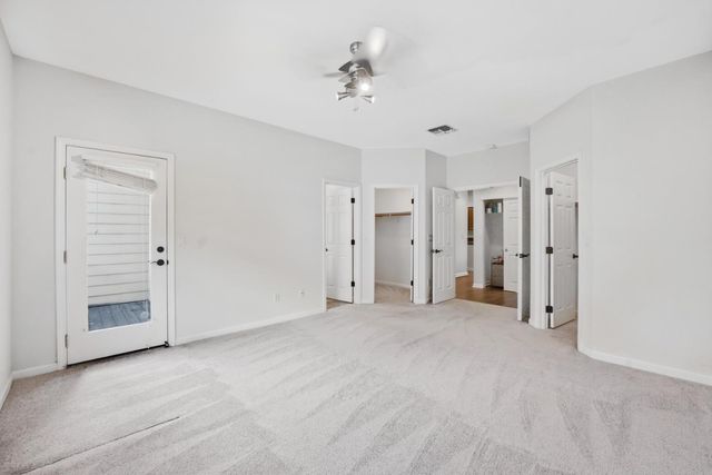 1219 Q St, Sacramento, CA 95811