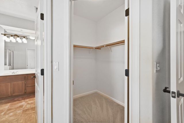 1219 Q St, Sacramento, CA 95811