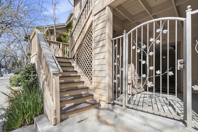 1219 Q St, Sacramento, CA 95811