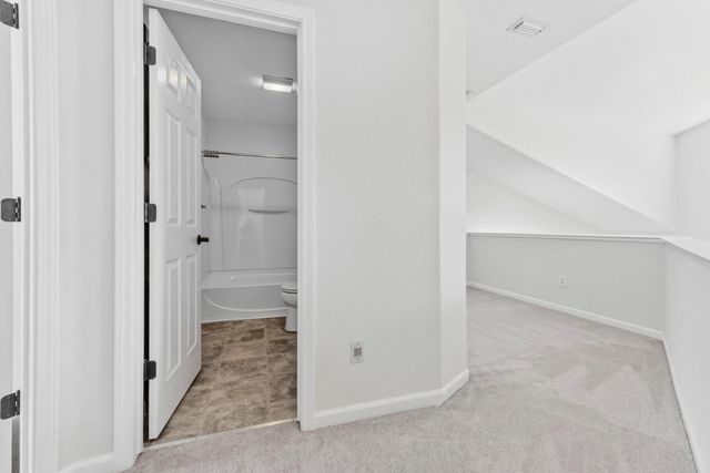 1219 Q St, Sacramento, CA 95811