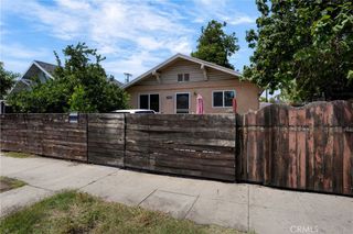 135 E 60th Street, Los Angeles, CA 90003