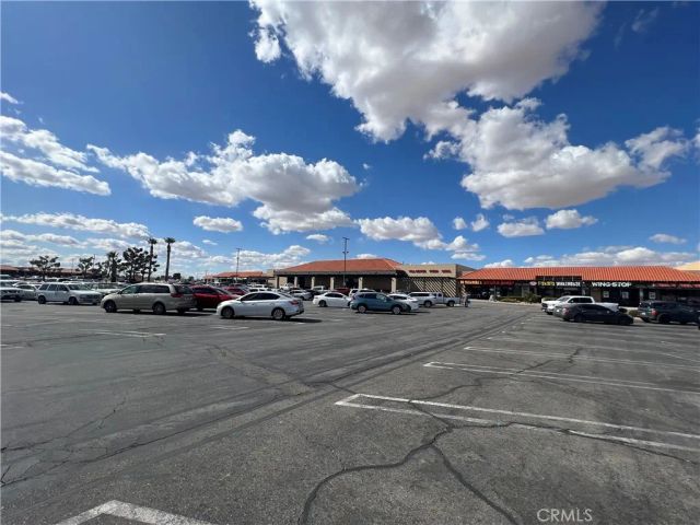 21650 Bear Valley, Apple Valley, CA 92308