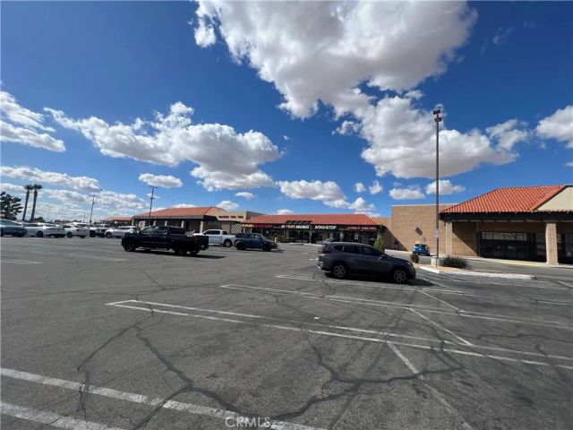21650 Bear Valley, Apple Valley, CA 92308