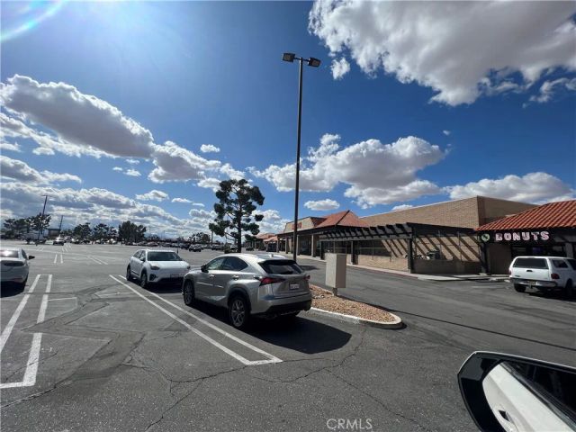 21650 Bear Valley, Apple Valley, CA 92308