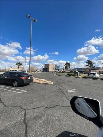 21650 Bear Valley, Apple Valley, CA 92308