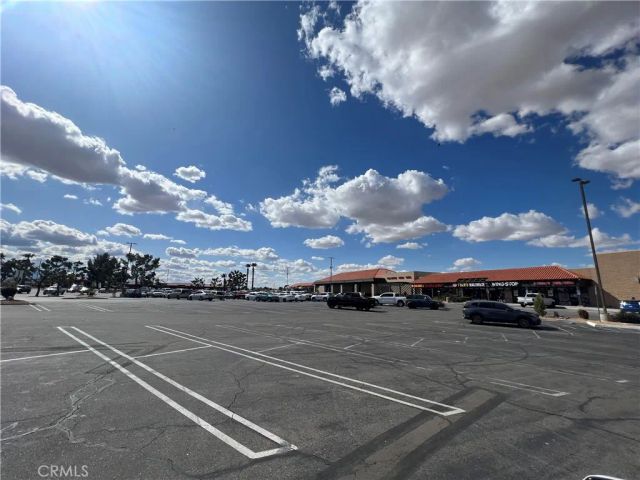 21650 Bear Valley, Apple Valley, CA 92308