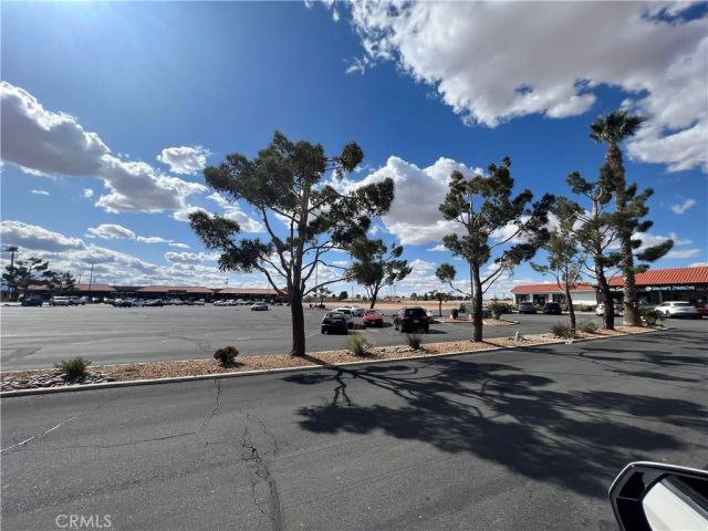 21650 Bear Valley, Apple Valley, CA 92308