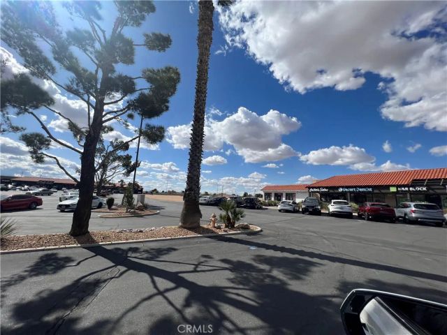21650 Bear Valley, Apple Valley, CA 92308