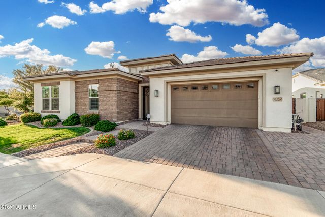 2052 E SCORPIO Place, Chandler, AZ 85249