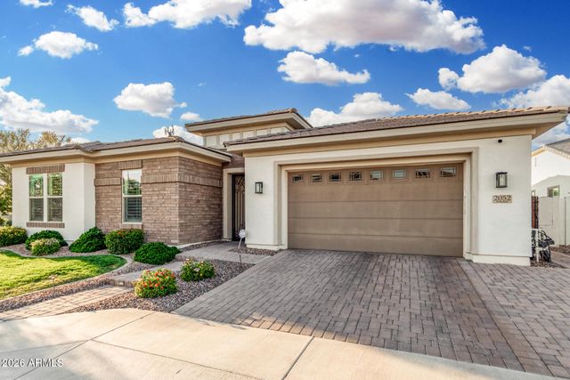 2052 E SCORPIO Place, Chandler, AZ 85249