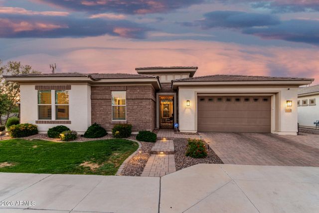 2052 E SCORPIO Place, Chandler, AZ 85249