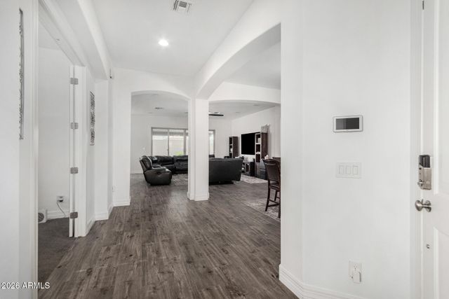 2052 E SCORPIO Place, Chandler, AZ 85249