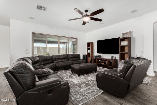 2052 E SCORPIO Place, Chandler, AZ 85249