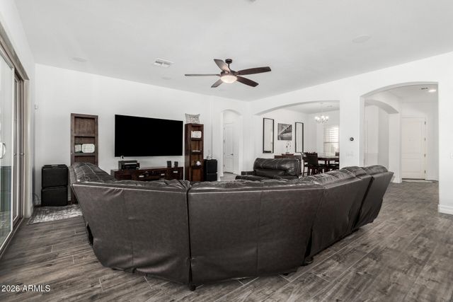 2052 E SCORPIO Place, Chandler, AZ 85249