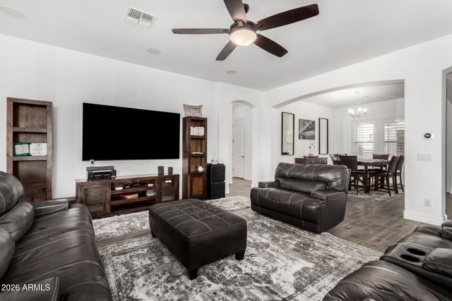 2052 E SCORPIO Place, Chandler, AZ 85249