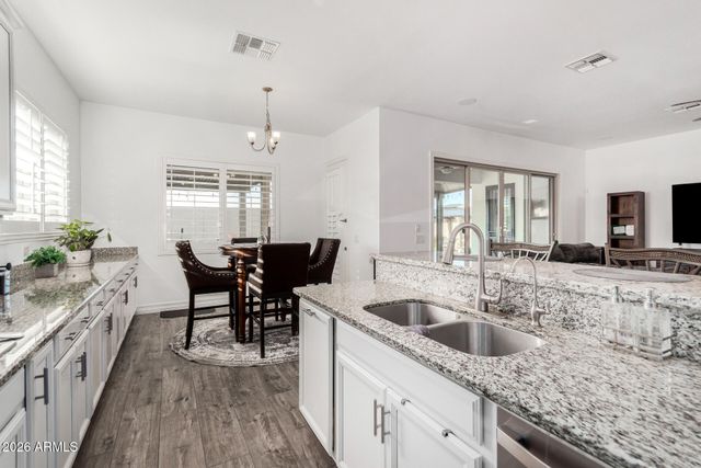 2052 E SCORPIO Place, Chandler, AZ 85249