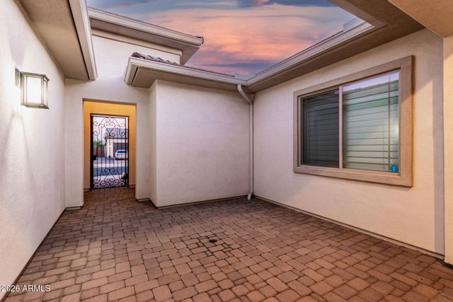 2052 E SCORPIO Place, Chandler, AZ 85249