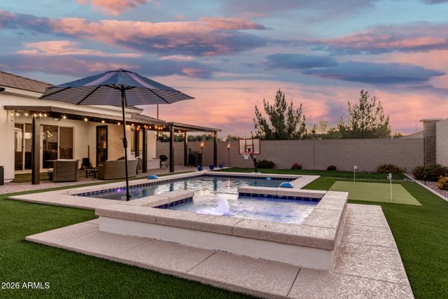 2052 E SCORPIO Place, Chandler, AZ 85249