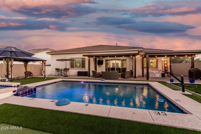 2052 E SCORPIO Place, Chandler, AZ 85249