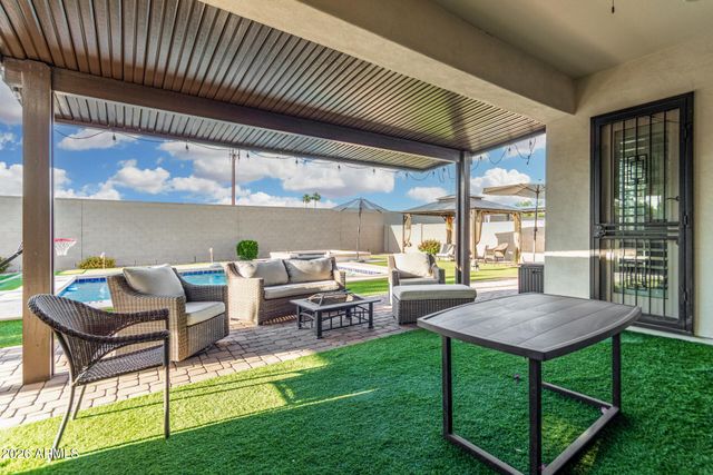 2052 E SCORPIO Place, Chandler, AZ 85249