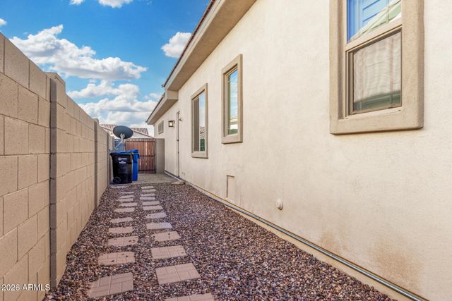 2052 E SCORPIO Place, Chandler, AZ 85249