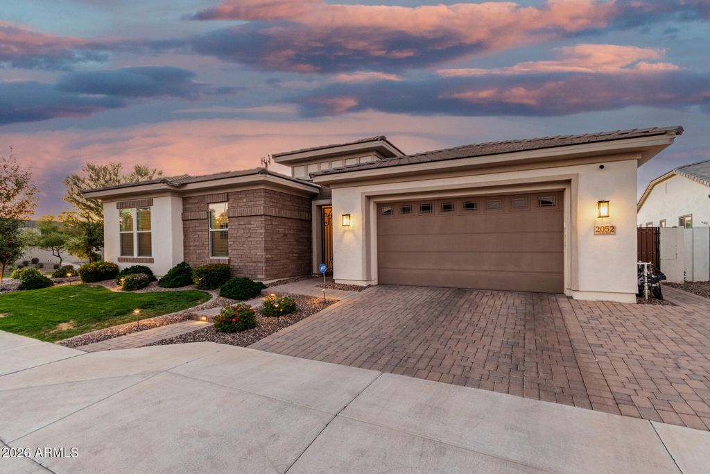 2052 E SCORPIO Place, Chandler, AZ 85249 — photo 4