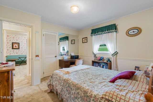 390 Main Street, Mosheim, TN 37818