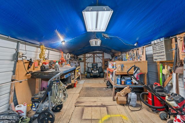 390 Main Street, Mosheim, TN 37818