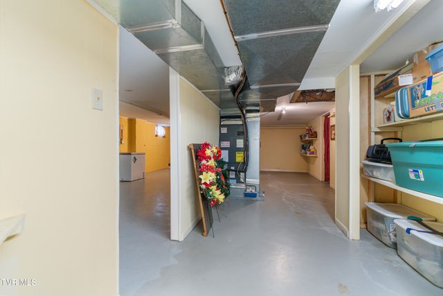 390 Main Street, Mosheim, TN 37818