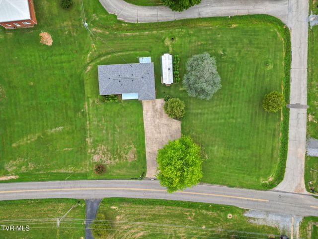 390 Main Street, Mosheim, TN 37818