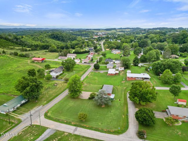 390 Main Street, Mosheim, TN 37818