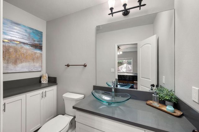 821 Bonita Dr, El Dorado Hills, CA 95762