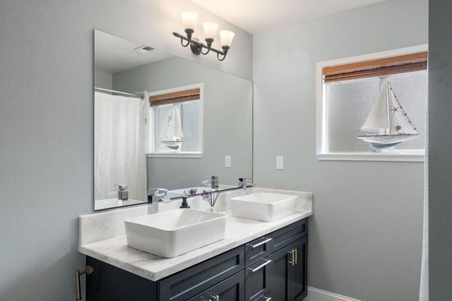 821 Bonita Dr, El Dorado Hills, CA 95762