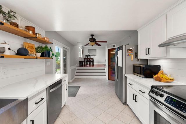 821 Bonita Dr, El Dorado Hills, CA 95762