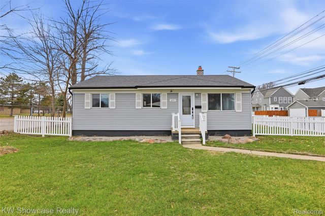 2171 Chestnut Street, Ferndale, MI 48220