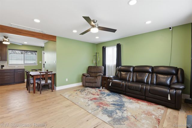 2171 Chestnut Street, Ferndale, MI 48220