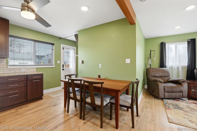 2171 Chestnut Street, Ferndale, MI 48220