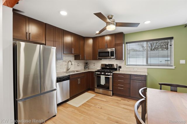 2171 Chestnut Street, Ferndale, MI 48220