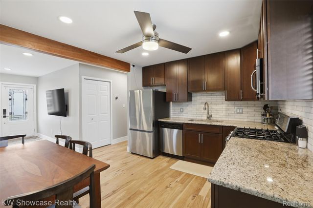 2171 Chestnut Street, Ferndale, MI 48220