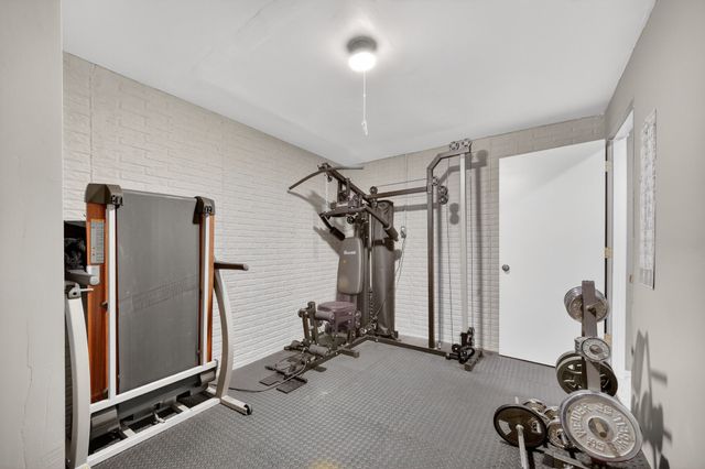 130 SE Peachtree Drive, Waukee, IA 50263