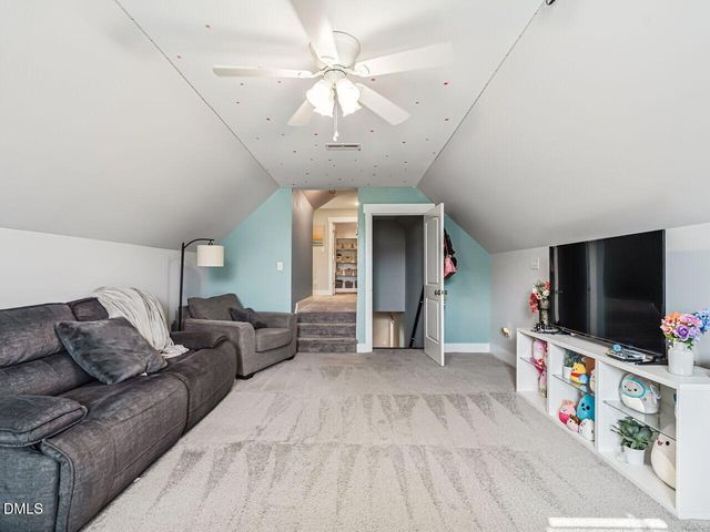 78 Lassiter Hills Drive, Four Oaks, NC 27524