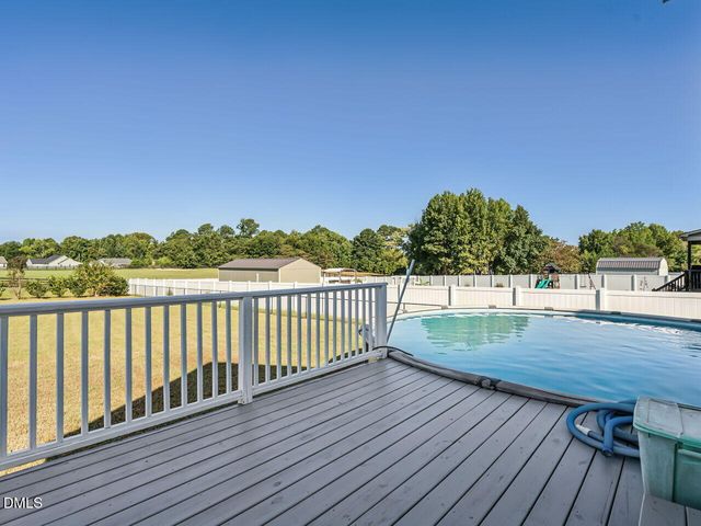 78 Lassiter Hills Drive, Four Oaks, NC 27524