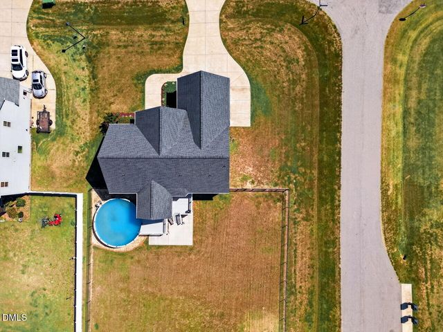 78 Lassiter Hills Drive, Four Oaks, NC 27524