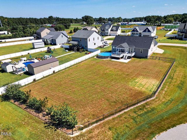 78 Lassiter Hills Drive, Four Oaks, NC 27524