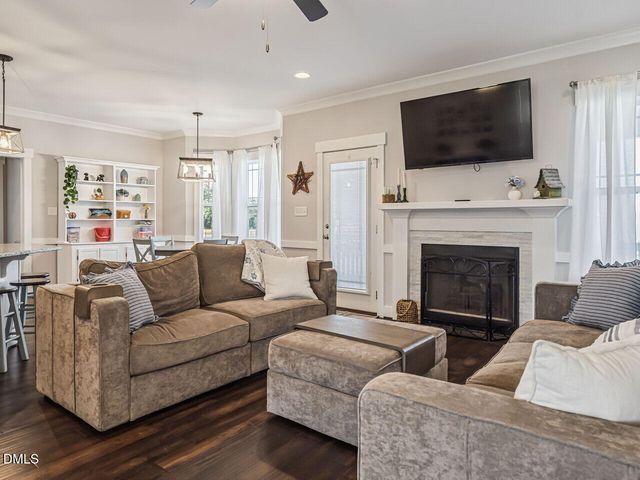 78 Lassiter Hills Drive, Four Oaks, NC 27524