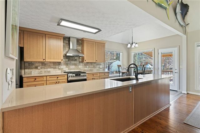 3850 Pilgrim Mill Road, Cumming, GA 30041