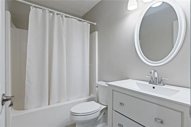 3850 Pilgrim Mill Road, Cumming, GA 30041